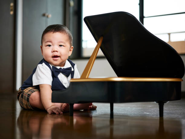 японский ребенок шесть месяцев - japanese culture japanese ethnicity japan toy стоковые фото и изображения