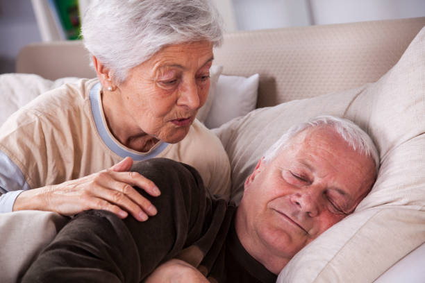 istock Seniors in love 1061057184