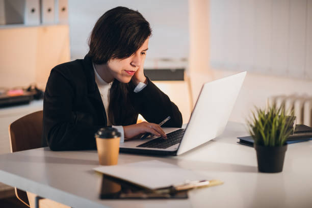 istock Businesswoman working in her office 1061060422