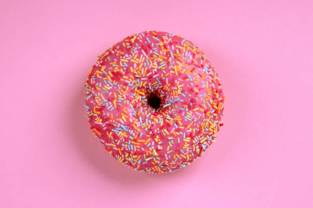 istock Sweet Pink Donut 1061063128
