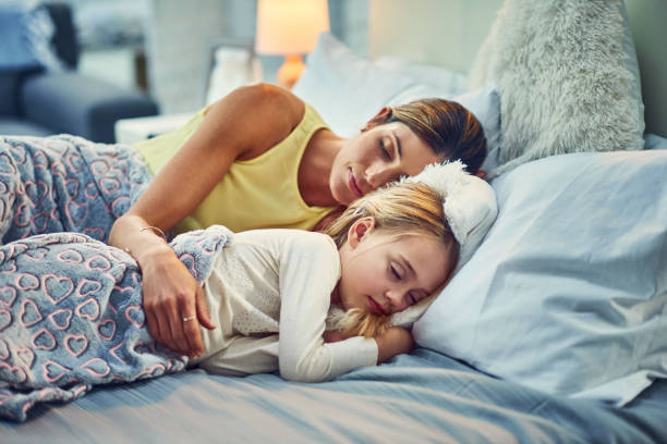istock Visiting dreamland together 1061169318