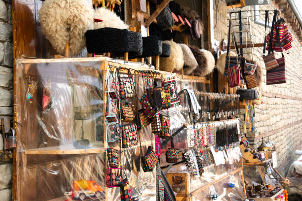 istock Souvenir shop with various oriental handicraft items 1061172584