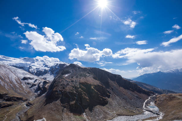 istock Rohtang Pass, manali, India - Stock image 1061253450