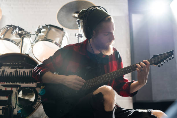istock Contemporary Musician 1061326222