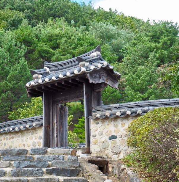 istock Korean Traditional Hanok Gate 1061530146