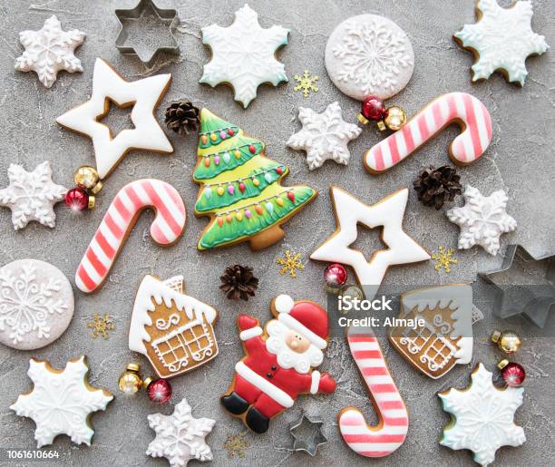 Hausgemachter Lebkuchen Weihnachtsplätzchen Stockfoto und mehr Bilder von Weihnachten - Weihnachten, Keks, Süßigkeit