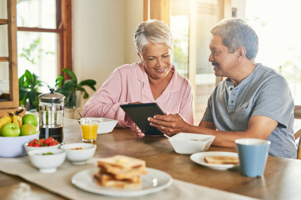 istock They are getting used to this new contraption 1061633434