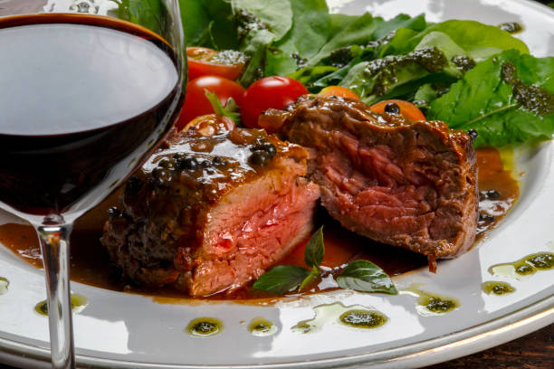 Filet mignon red wine sauce Filet mignon red wine sauce main course stock pictures, royalty-free photos & images