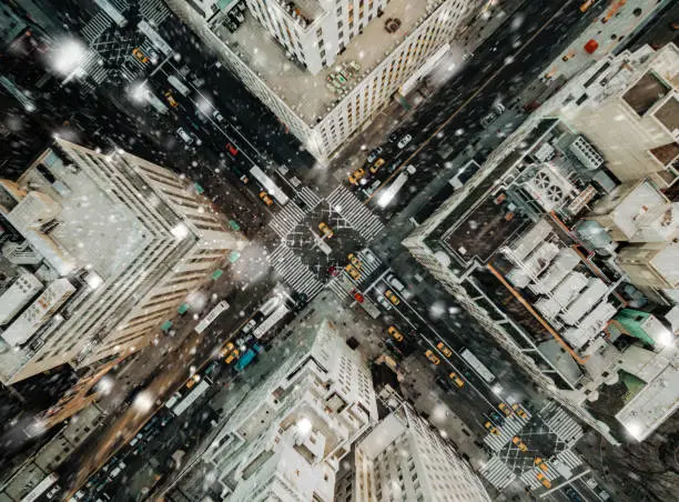 Photo of Aerial view of fifth avenue snowing