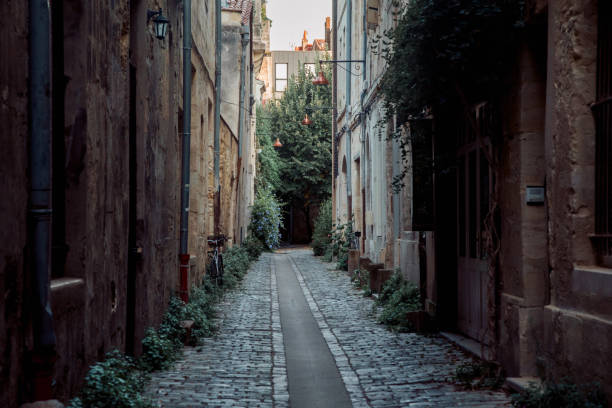 istock Cityscape in Bordeaux with classical french architecture 1061699674