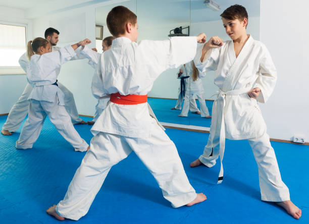 istock Children training in pairs 1061717648