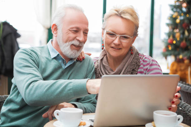 istock Senior couple shopping online 1061726102
