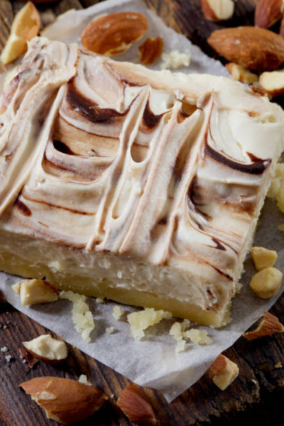 Low Carb no bake Cheesecake with an Almond Flour Crust