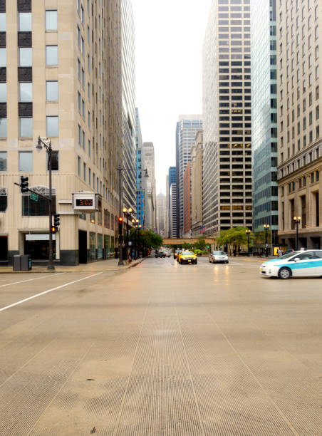 istock Street, Downtown Chicago. 1061733836