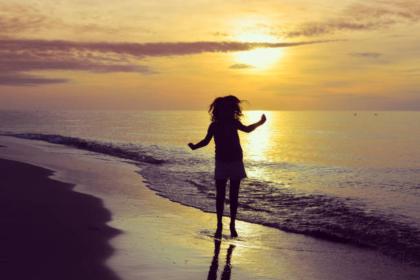 istock Sunset and Childhood 1061916142