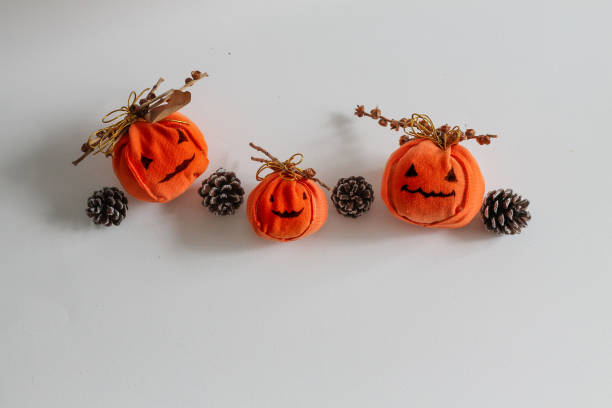 istock Minimalist Halloween decorations 1061951514