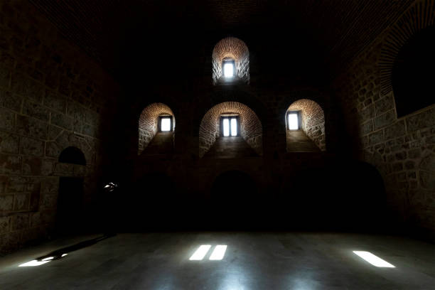 monastery mor gabriel, midyat, turkey - sao gabriel tower imagens e fotografias de stock