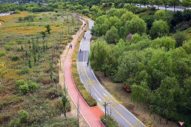 istock VD741 Hangang Bicycle Route 1062122066