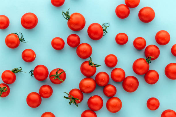 cherry-tomate - cherry tomato fotos stock-fotos und bilder