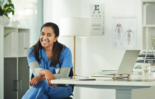 istock Talk to me about your healthcare concerns 1062134674