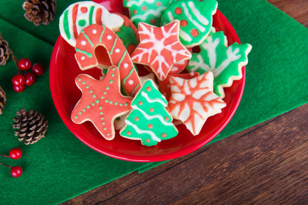 istock Christmas cookies 1062139642