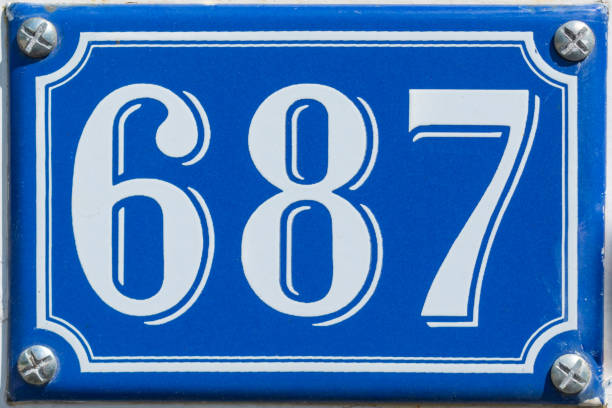 istock House Number Six Hundred Eighty Seven - 687 1062146570