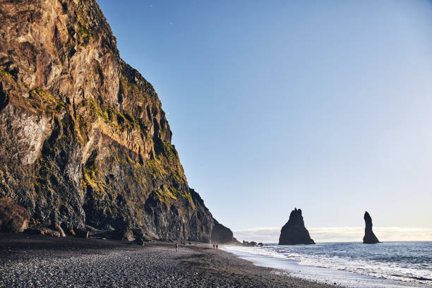 istock Coast of the Atlantic Ocean in Iceland 1062172054