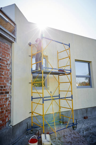 istock Builder at the finish house working with the tool. 1062201102