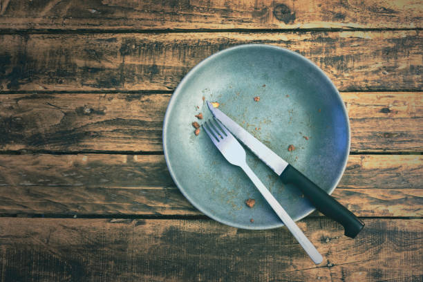 istock Top view of a dirty plate with copy space 1062252744