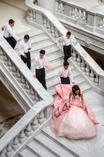 Vestidos De Quinceañera Mexicana - Banco de fotos e imágenes de stock - iStock Vestidos De Quinceañera Mexicana - Banco de fotos e imágenes de stock - iStock