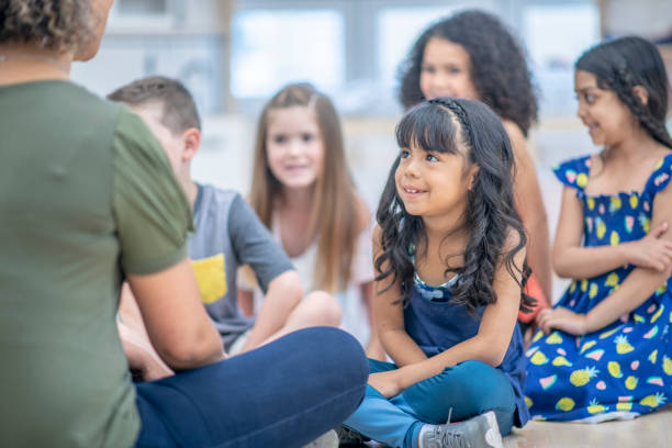istock Listening to the teacher 1062318400