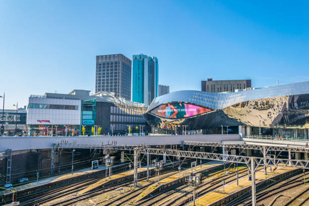 estación de tren calle nueva de birmingham en birmingham, inglaterra - west midlands fotografías e imágenes de stock