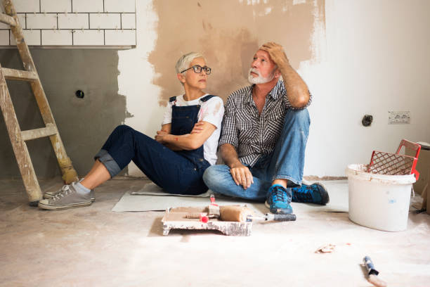 istock Couple remodeling their home 1062438210