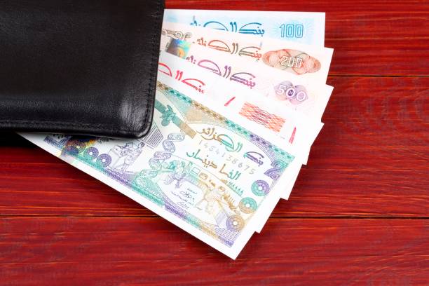 Algerian Dinar Banque D images Et Photos Libres De Droit IStock algerian-dinar-banque-d-images-et-photos-libres-de-droit-istock