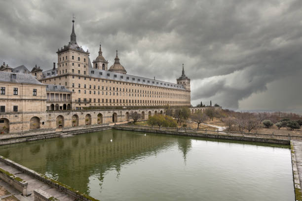 San Lorenzo del Escorial, Madrid, Spain Exterior facade of the Palacio del Escorial in Madrid, Spain slag heap stock pictures, royalty-free photos & images