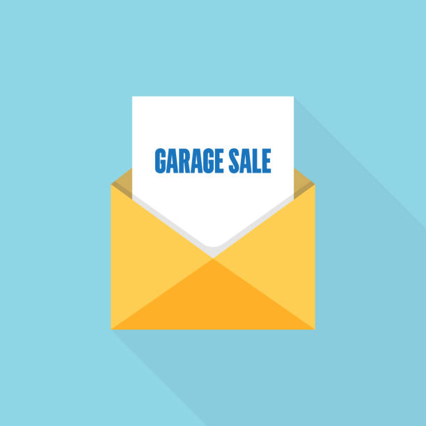 wiadomość listu sprzedaży garażu - garage sale audio stock illustrations