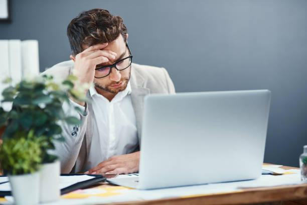istock This day is turning into one big headache 1062492052