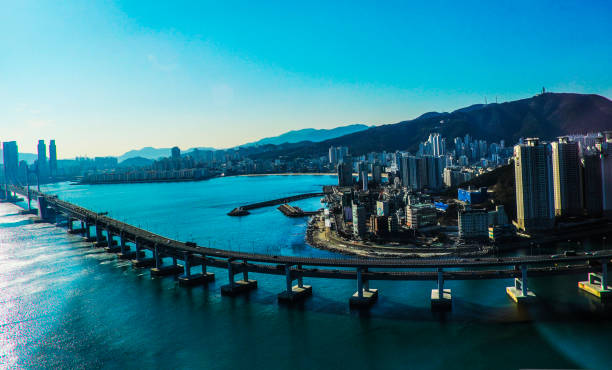 istock VD726 Gwangan Bridge 1062514658