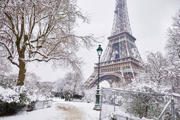 istock Scenic view to the Eiffel tower on a day with heavy snow 1062557218