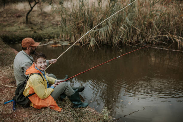istock Family Fishing 1062669656