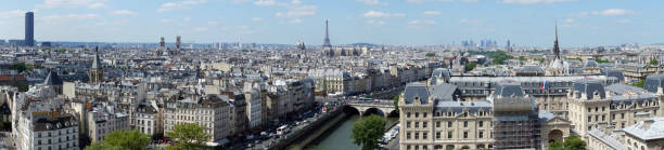 vue panoramique de paris avec la tour eiffel (extra large) - high angle view photos et images de collection