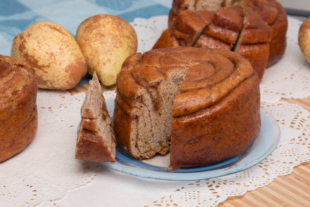 istock Famous Portuguese folar cake 1062706194
