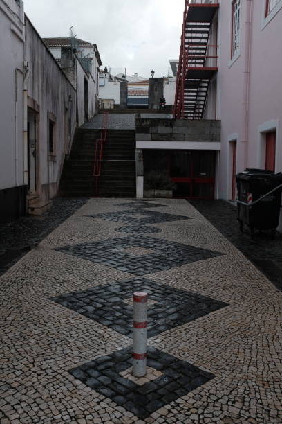 istock Alleyway in Angro Do Heroismo 1062957842