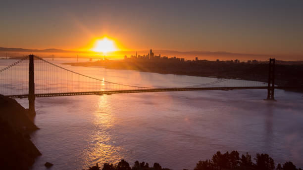 istock San Francisco Golden Gate Bridge Sunrise 1063083286