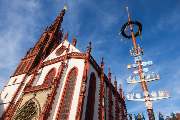 istock Marienkapelle in Wurzburg 1063099406