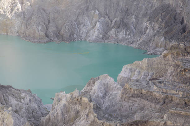 istock Sulfur lake at Mount Ijen 1063204434