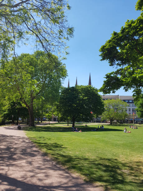 istock Warm dam, Wiesbaden, English, Park 1063225138