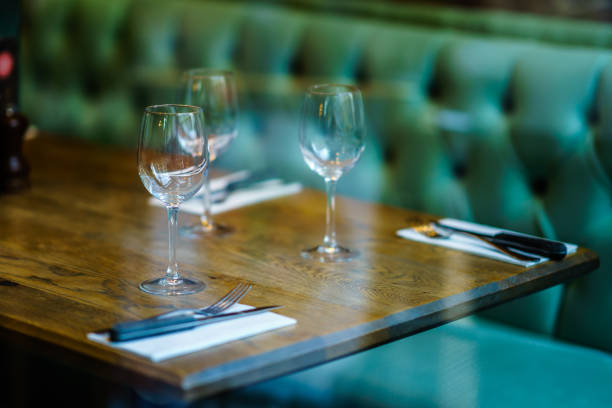 istock Service of English Restaurant waiting for Customers 1063321876