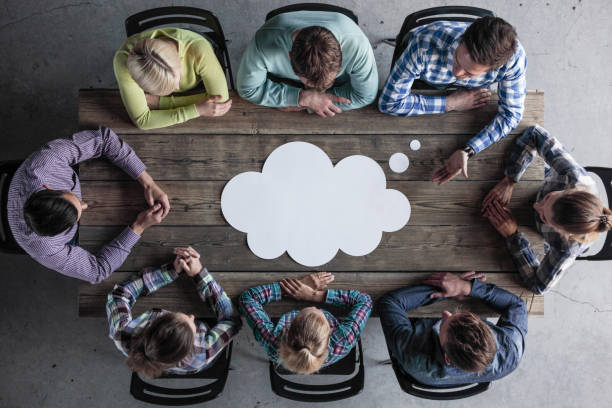 Business opinion dialog cloud