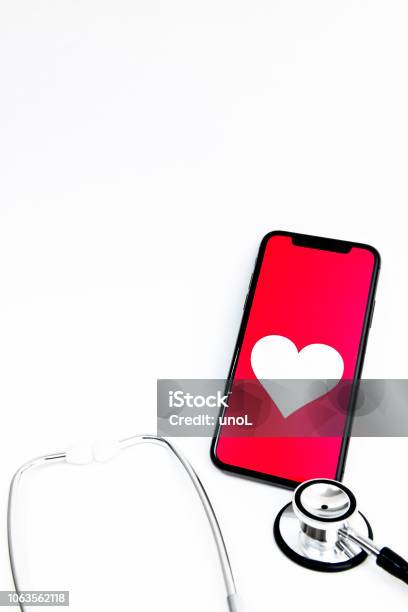 Mobile Health Care Services By Smart Phone Stock Photo - Download Image Now - Healthcare And Medicine, Telemedicine, Accidents and Disasters